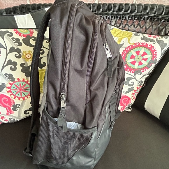 UNDER ARMOUR Storm Recruit Black Steel Panhellenic Custom Backpack 33L - Picture 5 of 12